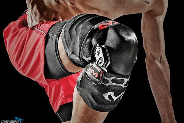 MCDAVID Bio-Logix Knee 4200 右足用 ミディア厶 Bio-Logix™ Hinged Knee Brace For Maximum Support | McDavid